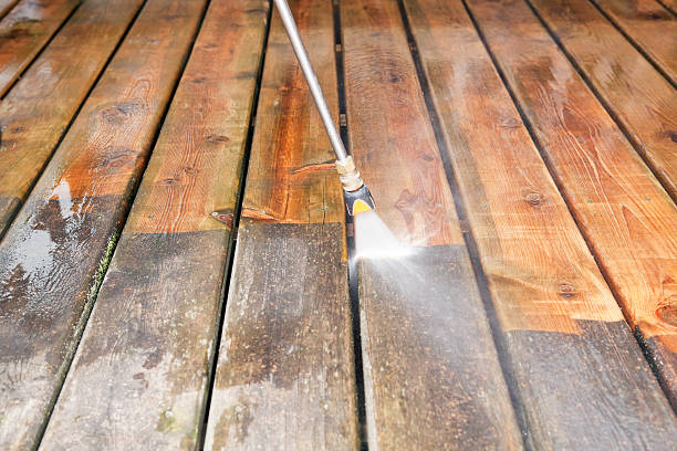 Best Garage Pressure Washing  in Leisure Knoll, NJ